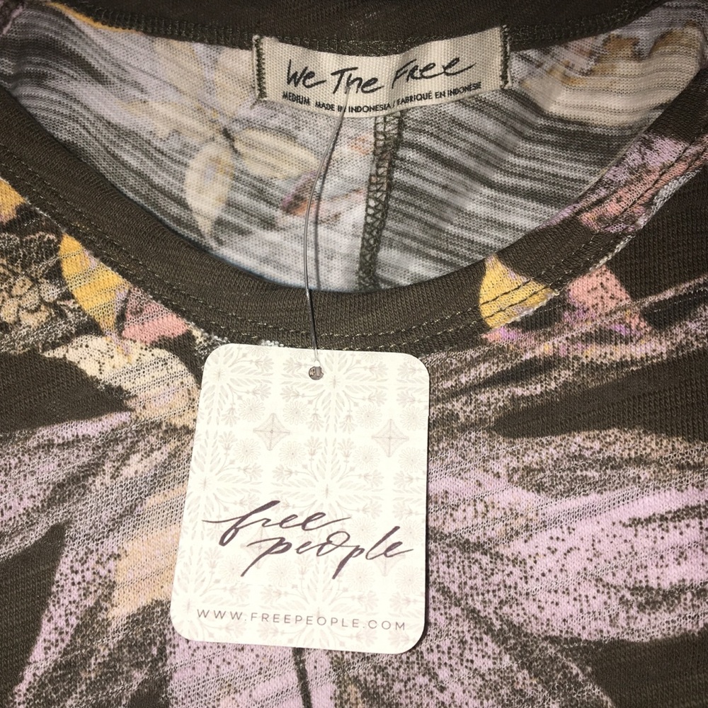 Free People Hey Girl Floral Tank Army Combo Medium NWT - Picture 7 of 7